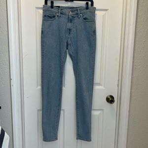 Abercrombie Light Wash Men’s jeans.